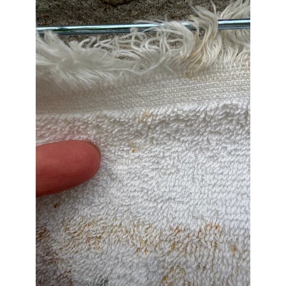 Vintage cannon yellow and gold rose hand towel - Picture 6 of 11